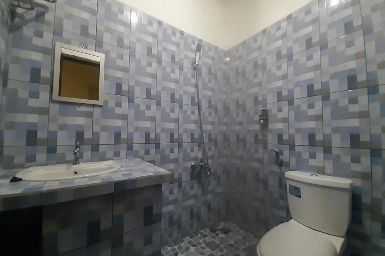 Nyerakat Reddoorz Near Kantor Walikota Bontang מראה חיצוני תמונה